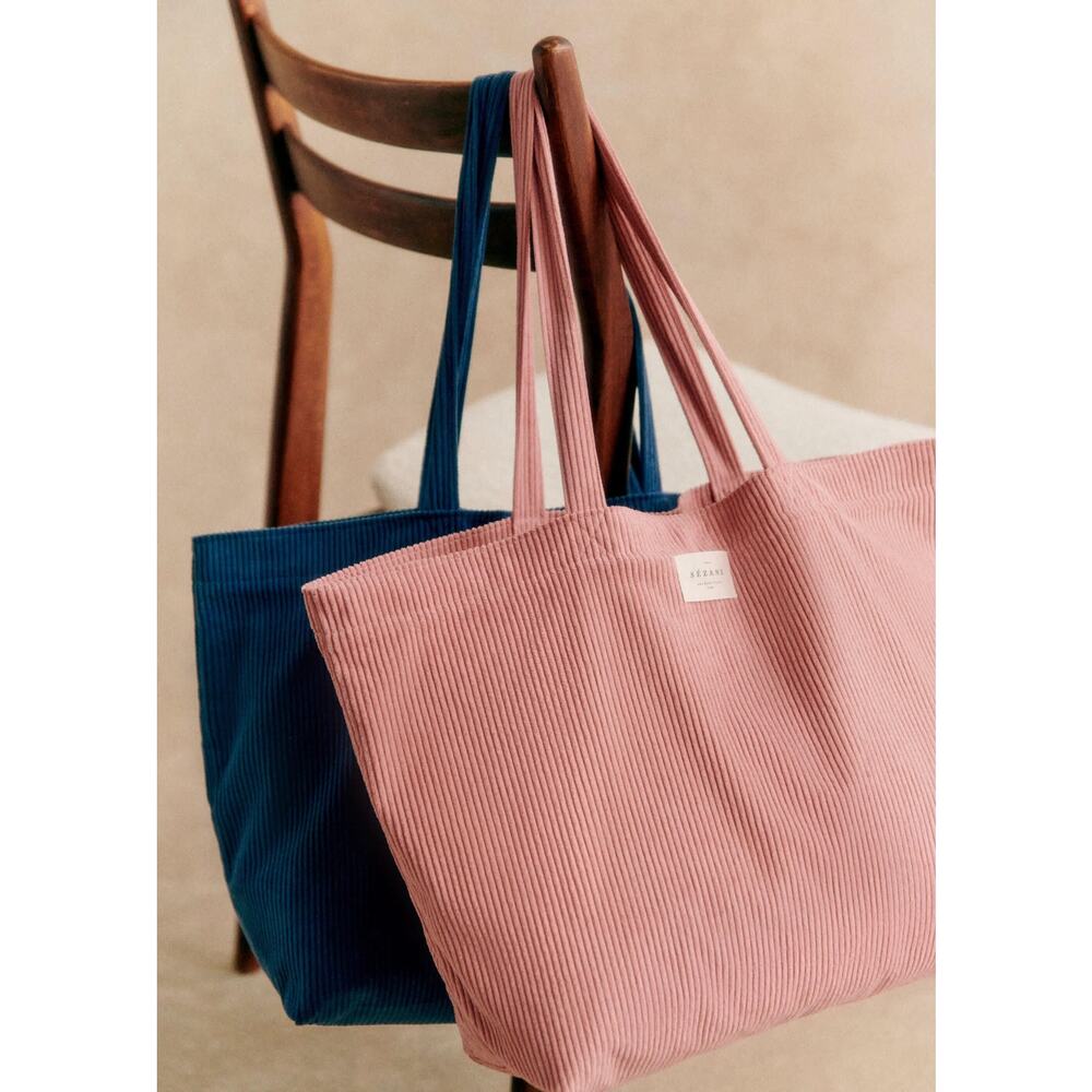 S�zane 'Velvet' Blue Polyester Tote Bag